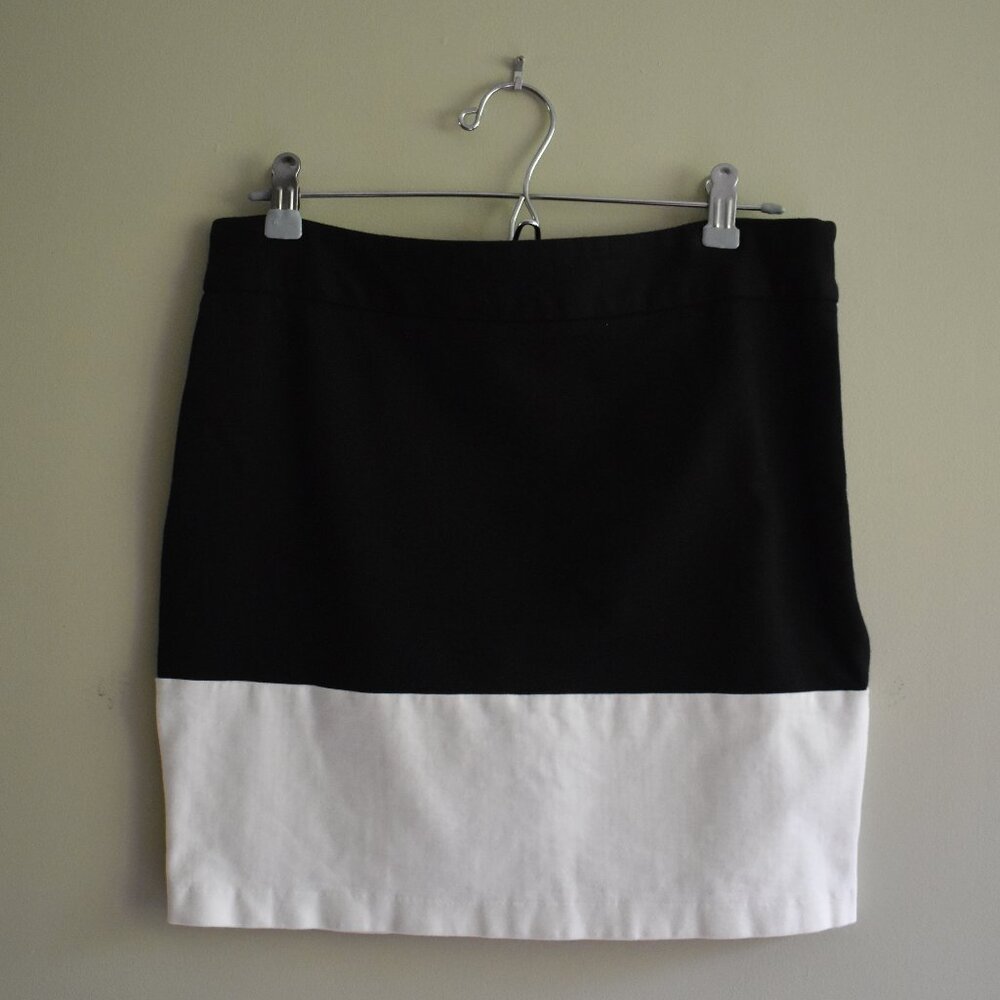 Dalia Collection Black and White Mini Skirt